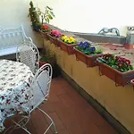 Al Duomo לינה וארוחת בוקר 2*