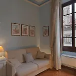 Al Duomo לינה וארוחת בוקר 2*